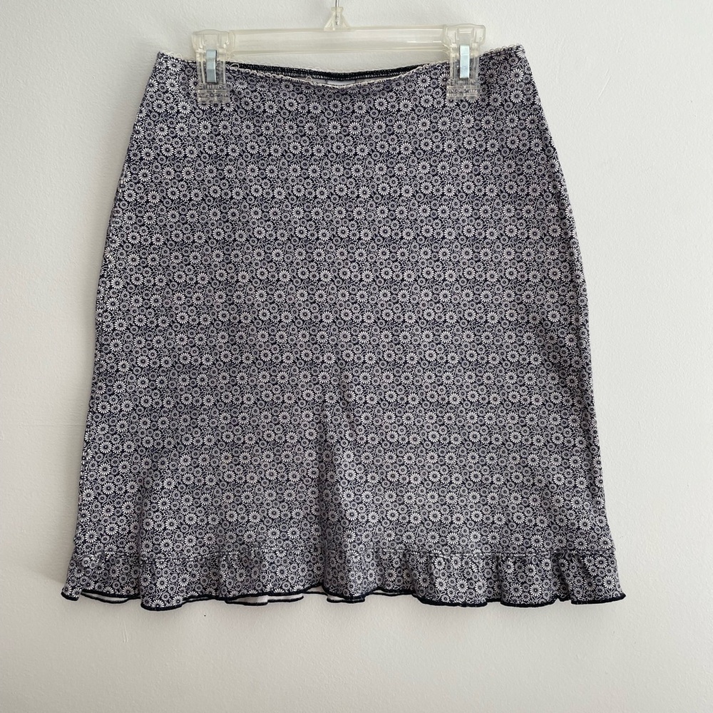 Flower-detailed Elastic Skirt